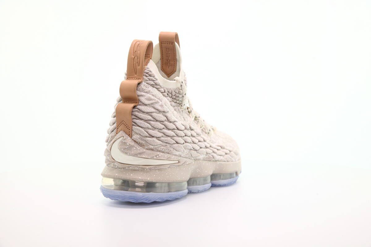 Lebron 15 basketball on sale shoes